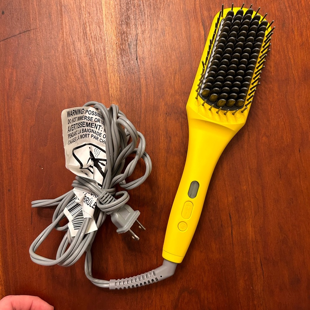 Dry Bar Brush Crush Heated Straightening Brush